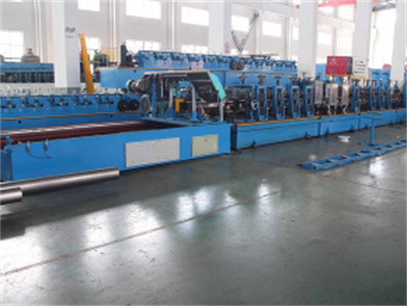 Forming machine   1ecg